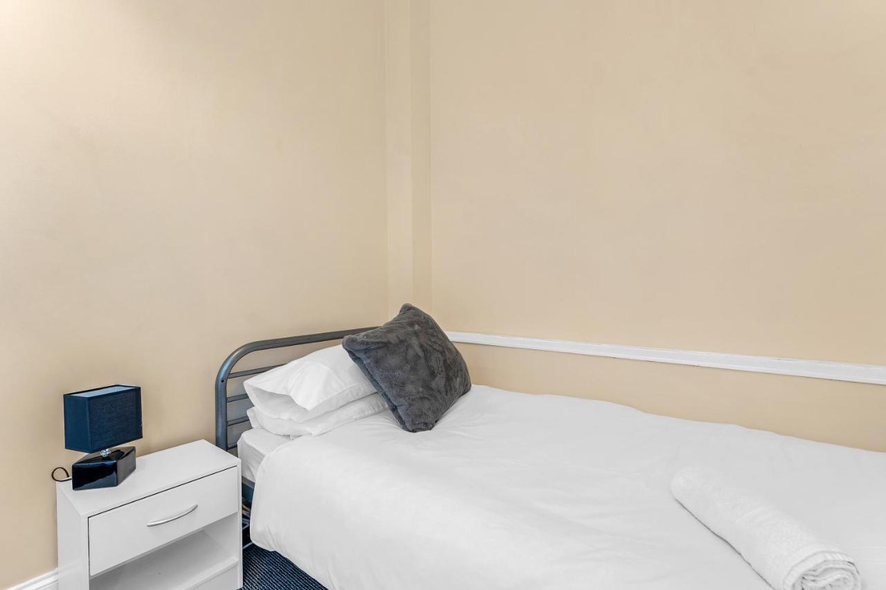 Edinburgh City Centre Jasmine Apartment -Sleeps 7 Eksteriør billede
