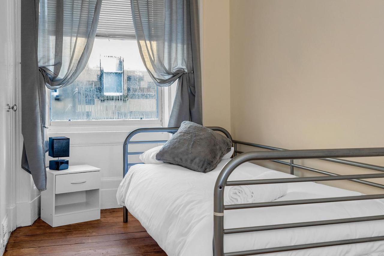 Edinburgh City Centre Jasmine Apartment -Sleeps 7 Eksteriør billede