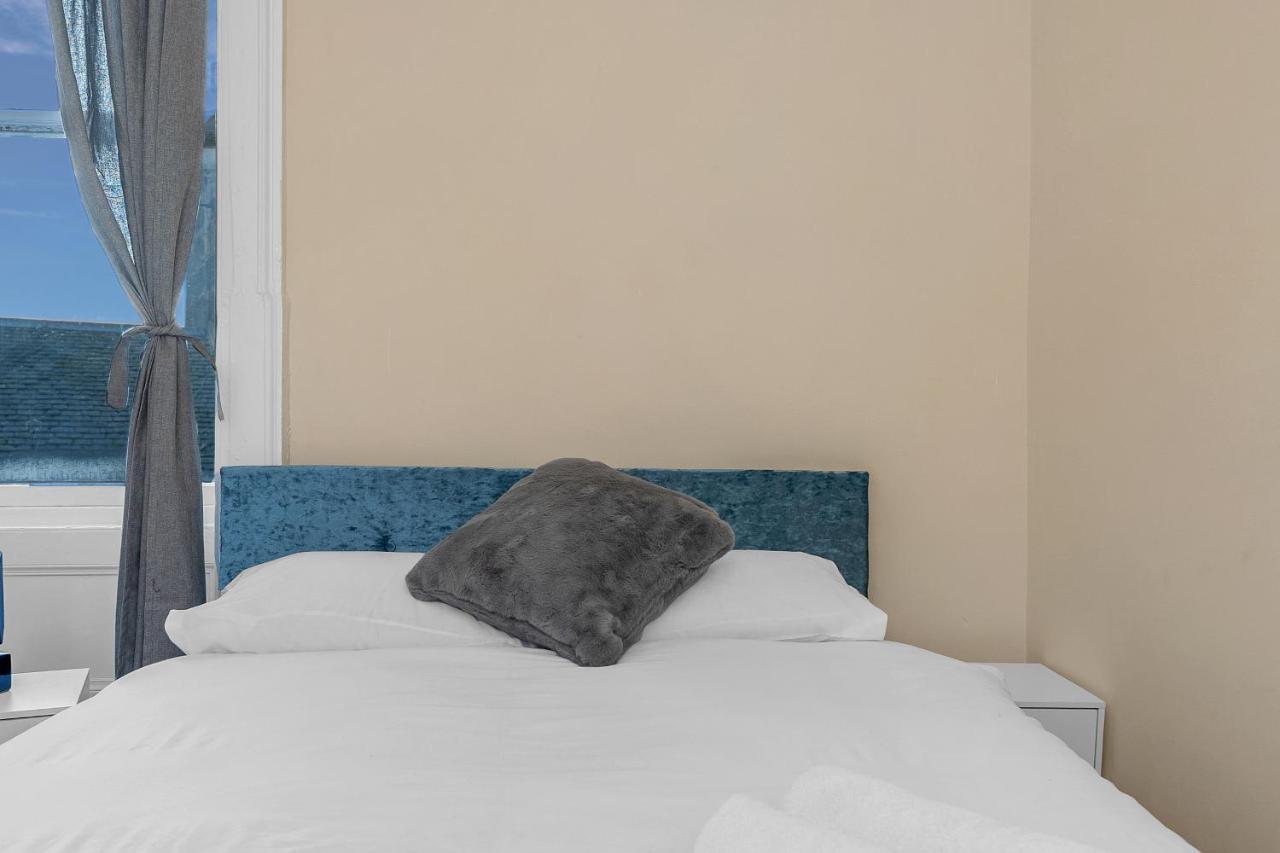 Edinburgh City Centre Jasmine Apartment -Sleeps 7 Eksteriør billede