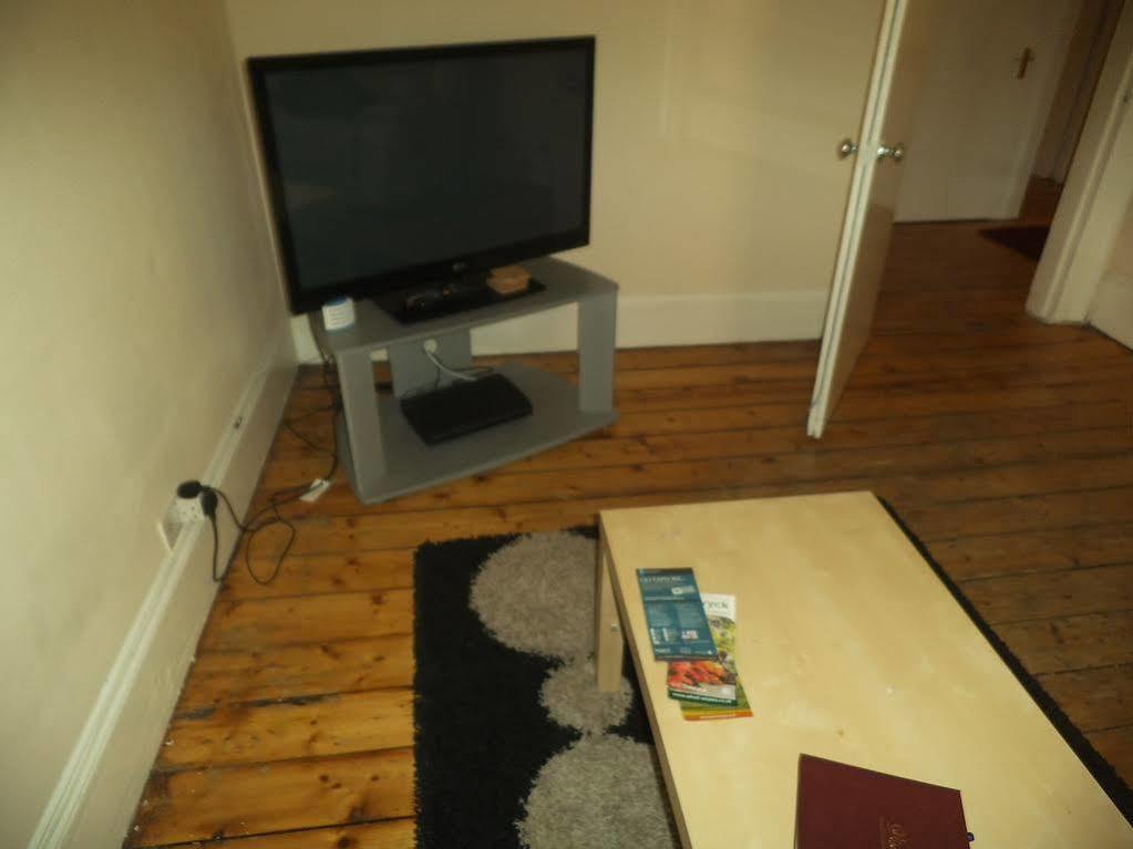 Edinburgh City Centre Jasmine Apartment -Sleeps 7 Eksteriør billede
